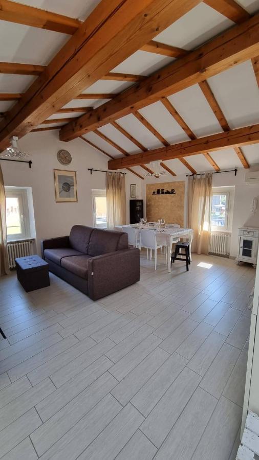 Appartement Casa Elsa à Torri Del Benaco Extérieur photo