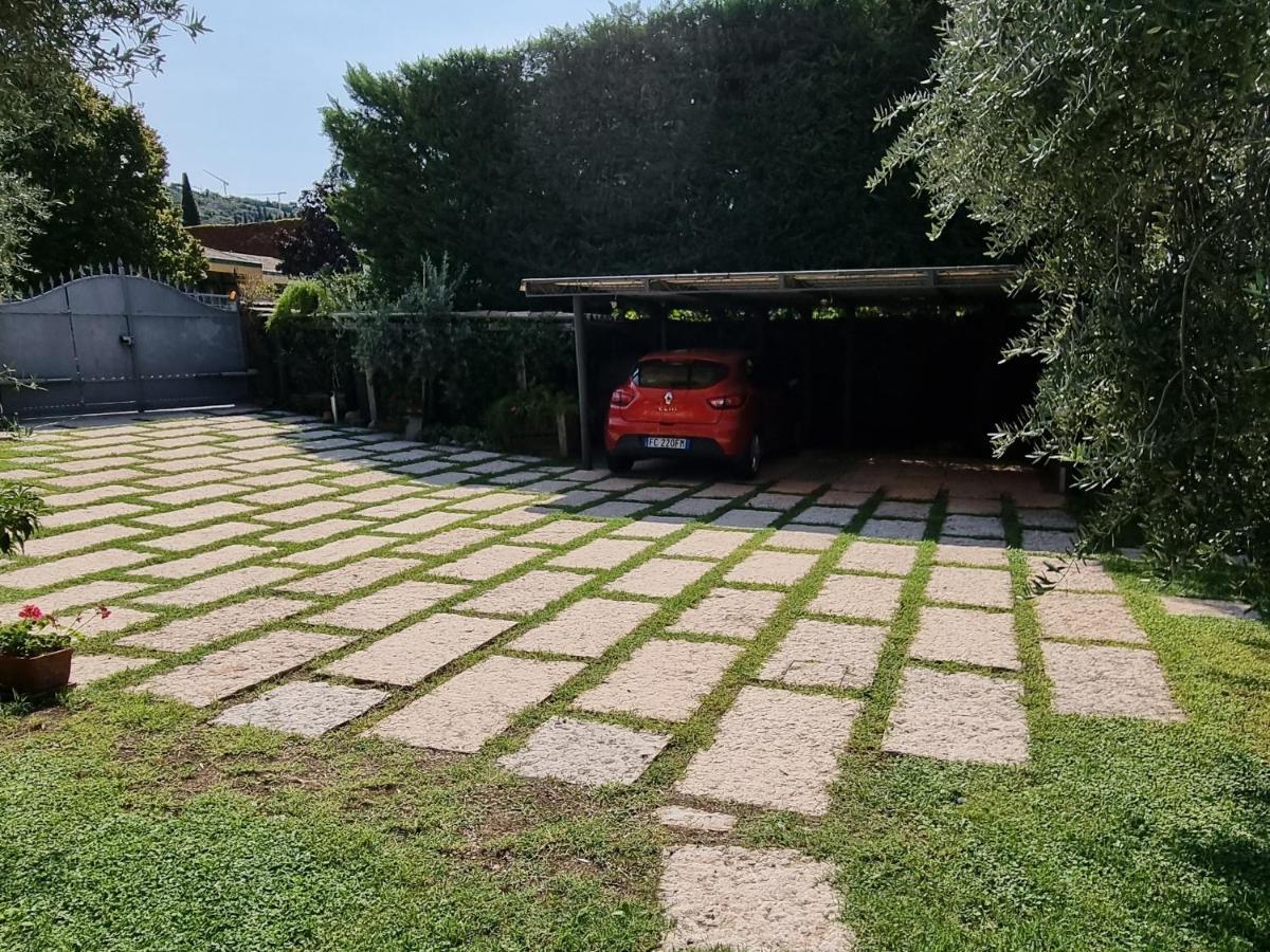 Appartement Casa Elsa à Torri Del Benaco Extérieur photo